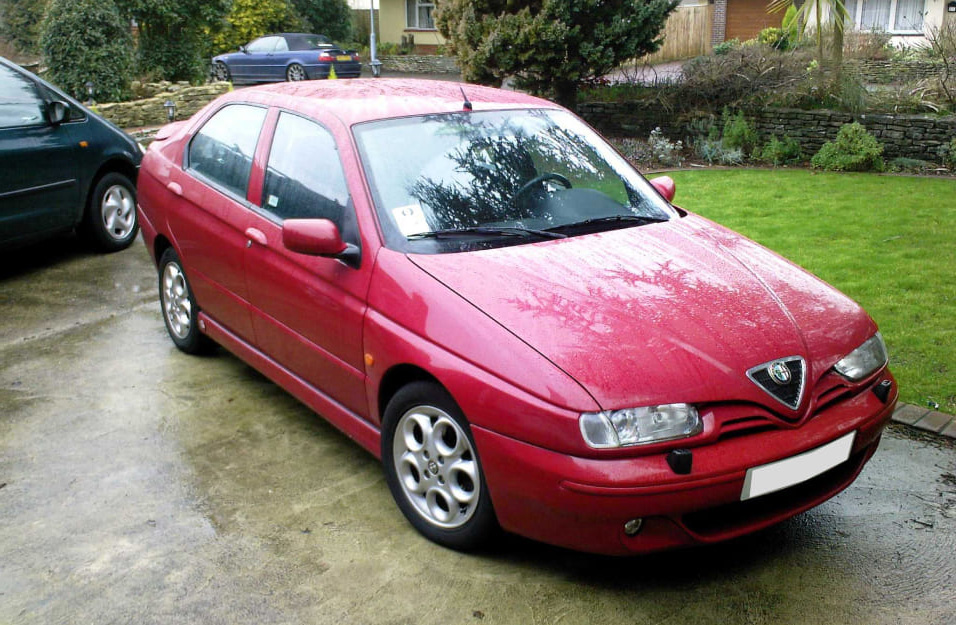 Замена аккумулятора Alfa-Romeo 146
