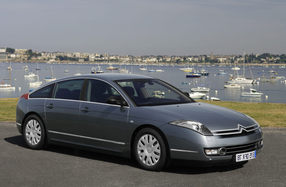 Замена аккумулятора Citroen С6