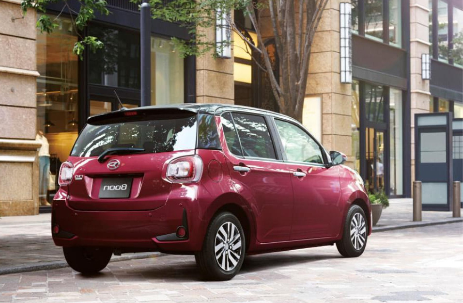 Замена аккумулятора Daihatsu Boon