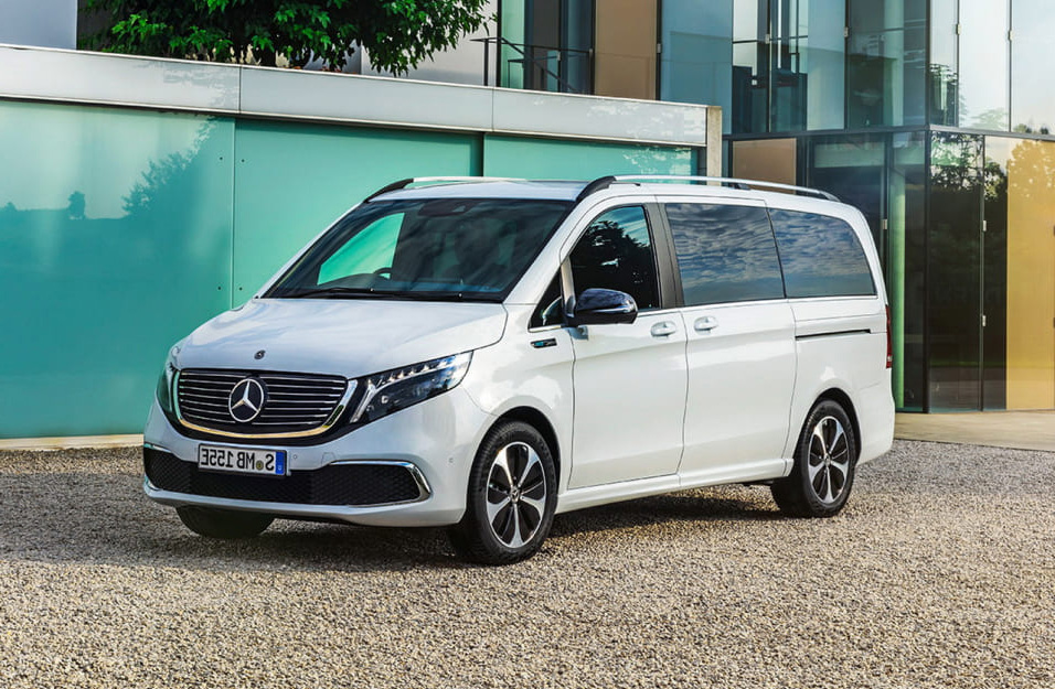 Замена аккумулятора Mercedes Eqv