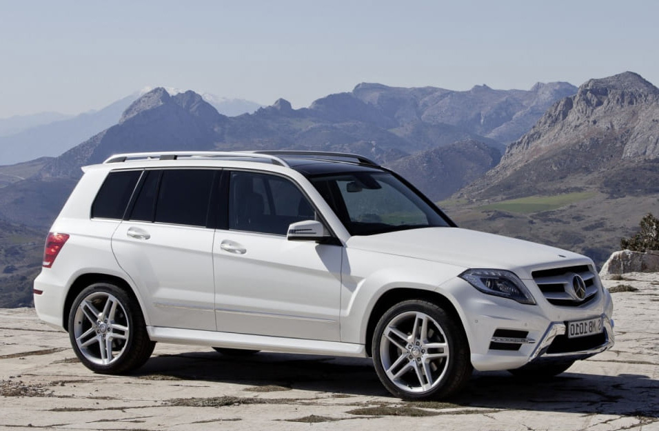 Замена аккумулятора Mercedes Glk