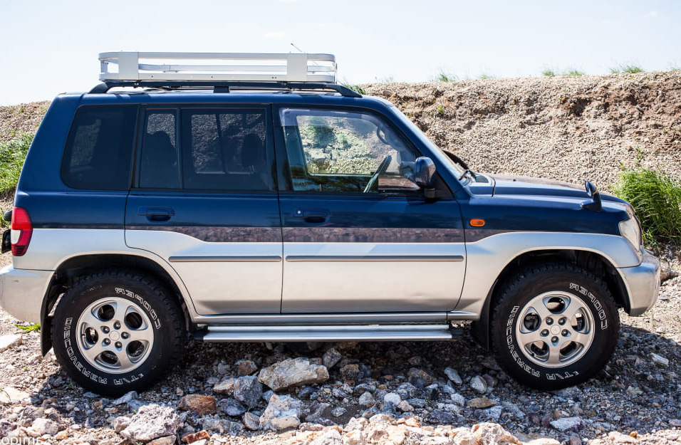 Замена аккумулятора Mitsubishi Pajero-Io