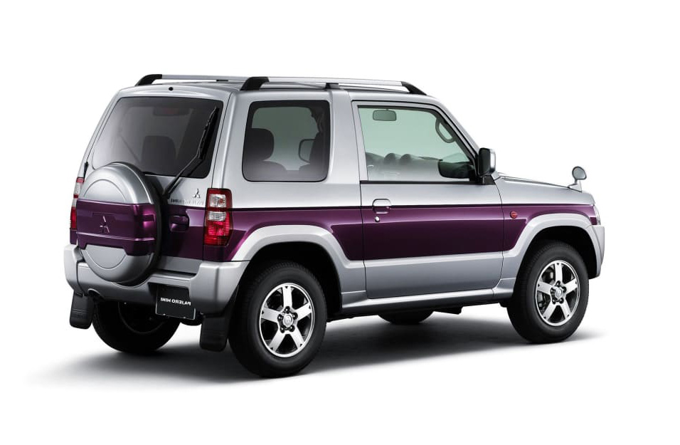 Замена аккумулятора Mitsubishi Pajero-Mini