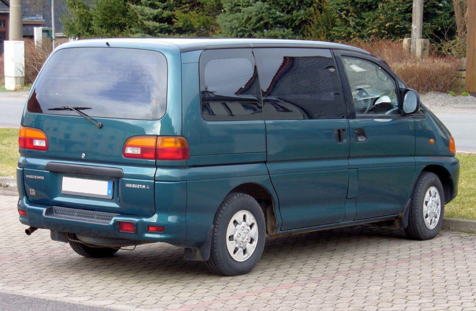 Замена аккумулятора Mitsubishi Space-Gear