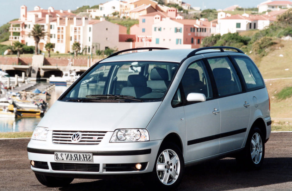 Замена аккумулятора Volkswagen Sharan